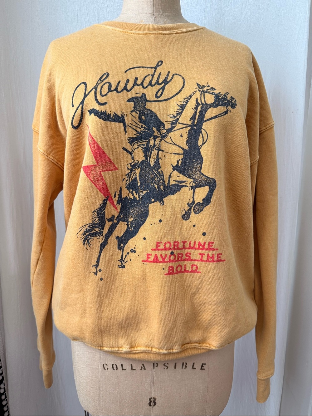 HRT & LUV, Cowboy 'Howdy, Fortune Favors the Bold' Sweatshirt, sz L